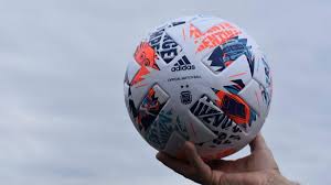 Con dos partidos sigue este lunes la primera fecha de la LPF