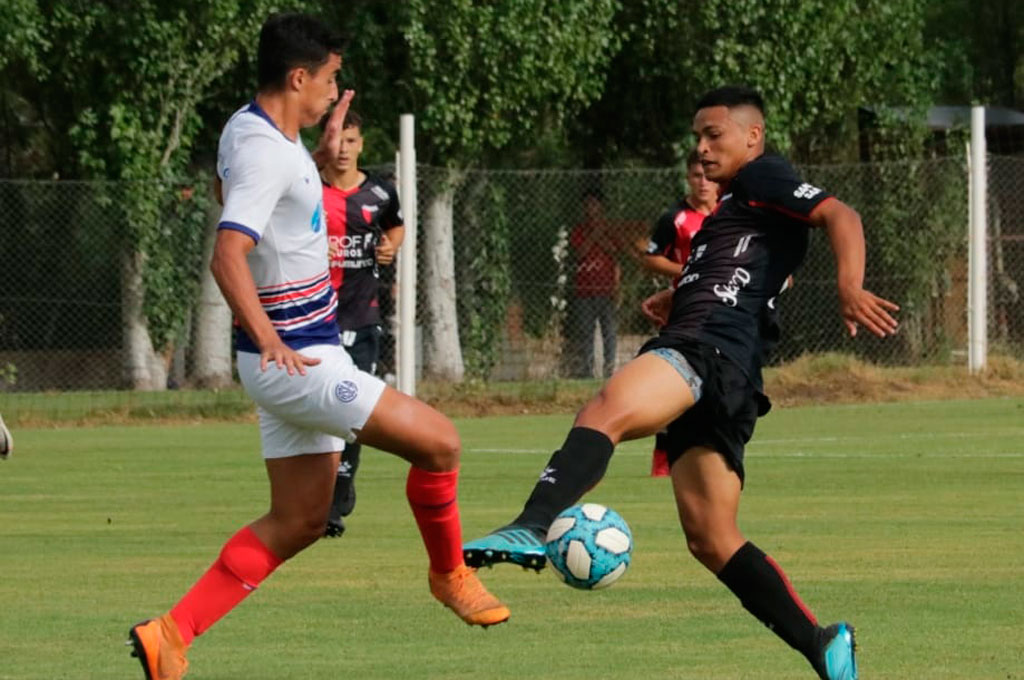 La Reserva de Colón y San Lorenzo, bajo la atenta mirada del «Gran DT»