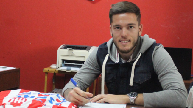 ¿Qué pasa? El Pocho por ahora no firma en San Lorenzo