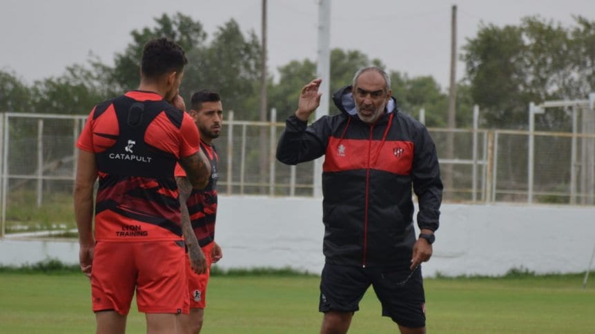 Delfino haría tres cambios en Patronato, para recibir al Tate