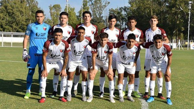 Domínguez suma al plantel de Primera al juvenil del momento