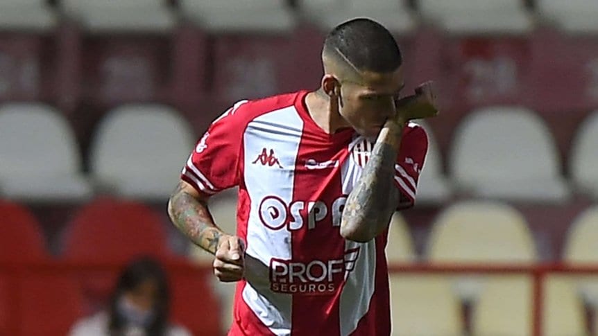 La particular anécdota del chileno Peñailillo luego del gol a Boca