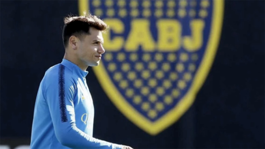 Zárate les avisó a sus compañeros que se va de Boca