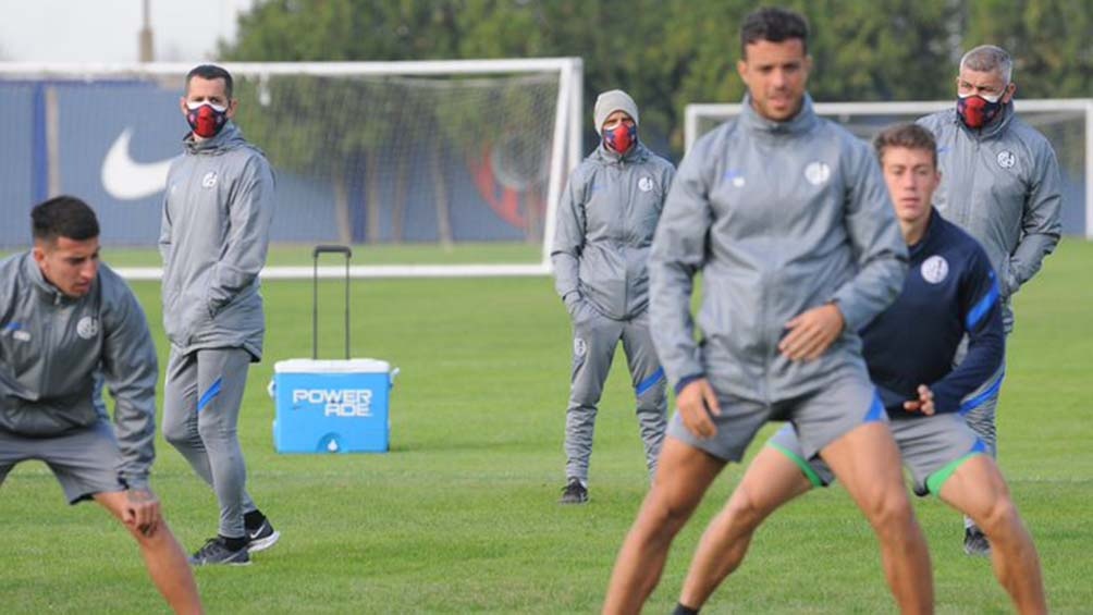 El «Pipi» Romagnoli arrancó su interinato en San Lorenzo
