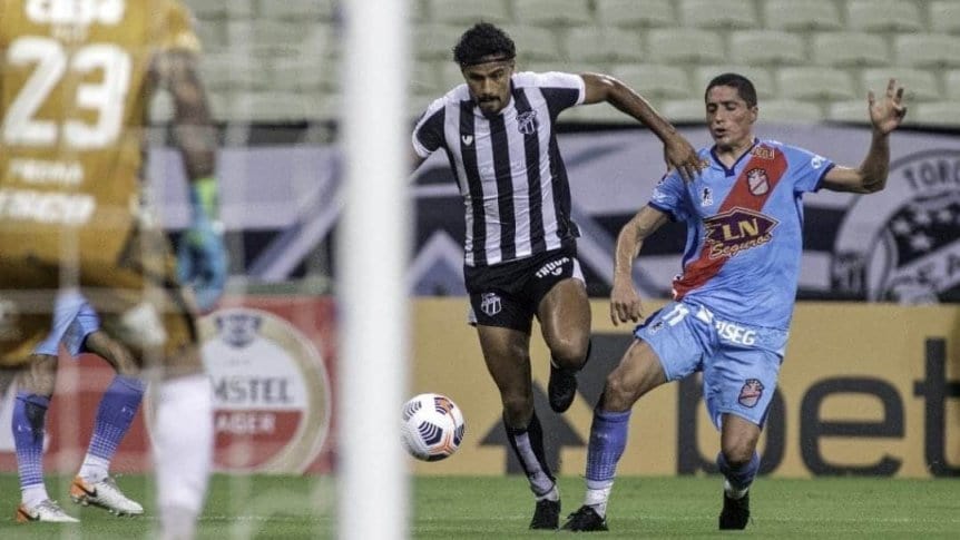 Ceará y Arsenal igualaron en Brasil