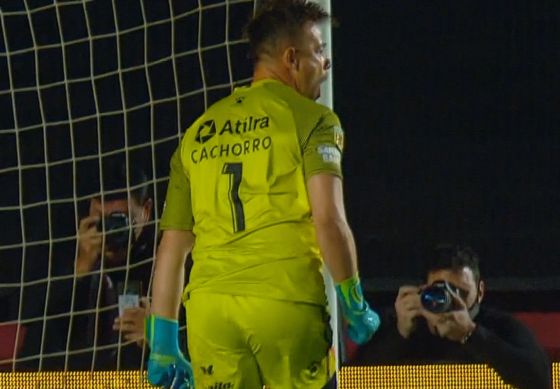 Leonardo Burián y la definición por penales: “es mi destino en Colón”