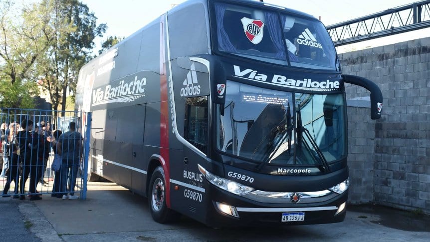 Falleció el chofer del micro que trasladó al plantel de River al regreso de Barranquilla