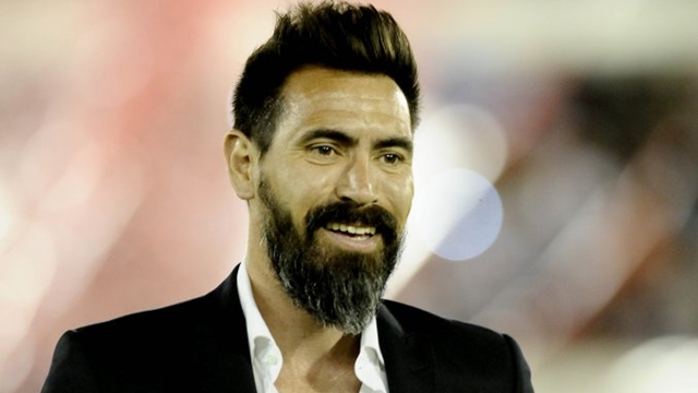 Domínguez: «Los clásicos se juegan diferentes, son diferentes»