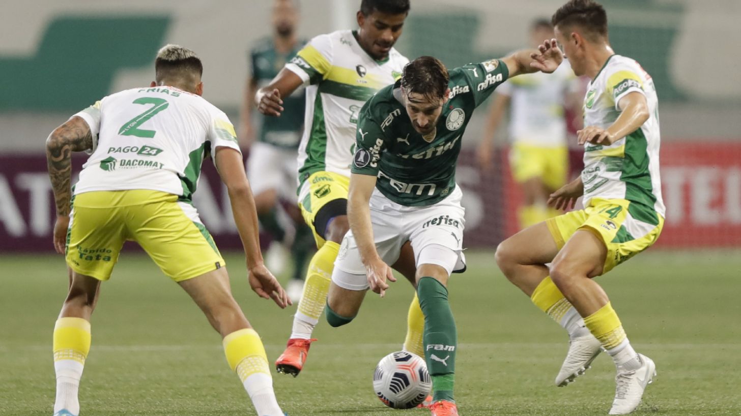 Defensa le ganó un partidazo a Palmeiras y sueña con la clasificación