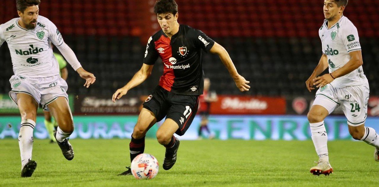 Newell’s y Sarmiento cerraron su participación en el torneo con un empate