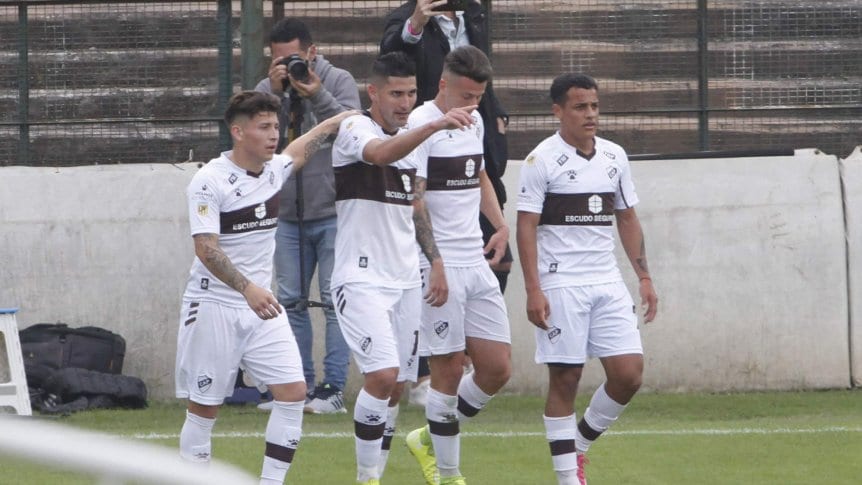 Platense goleó a Rosario Central y lo dejó sin cuartos