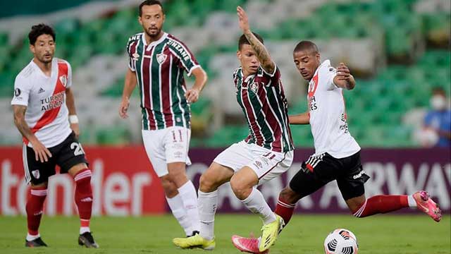 Con varios retornos, River enfrenta a Fluminense y va por la clasificación