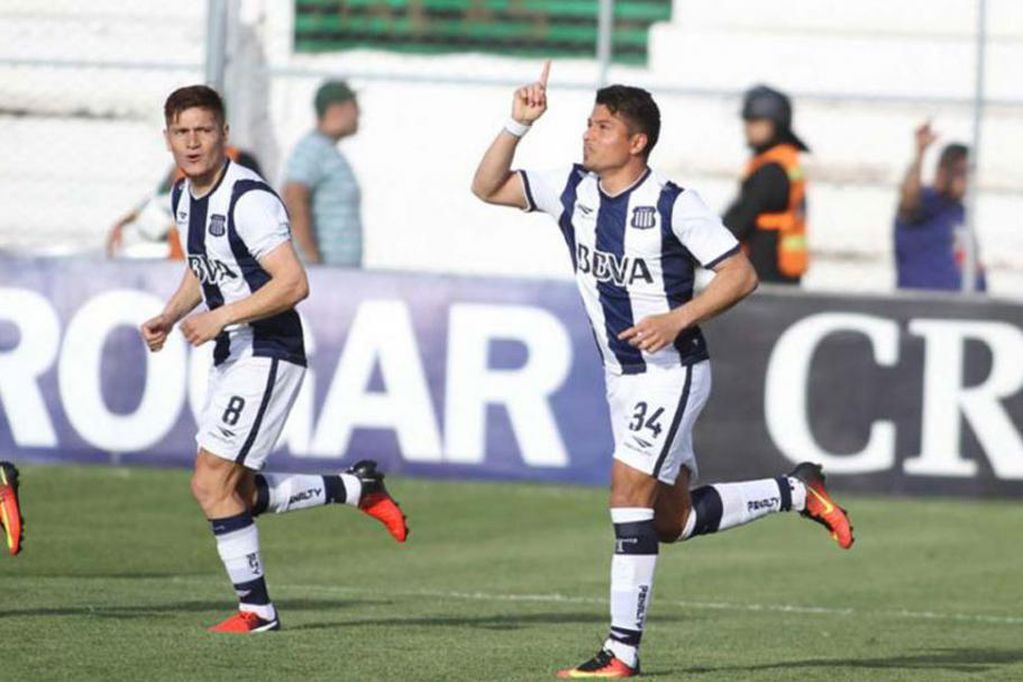 Talleres, próximo rival de Colón, juega hoy por la Sudamericana