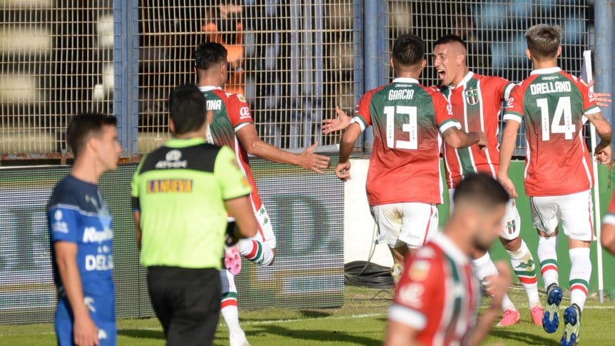 Vélez aplastó a Gimnasia y demostró que está en un gran momento