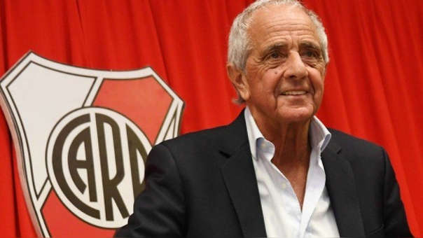 Mirá el video: El presidente de River se fue en halagos a Colón