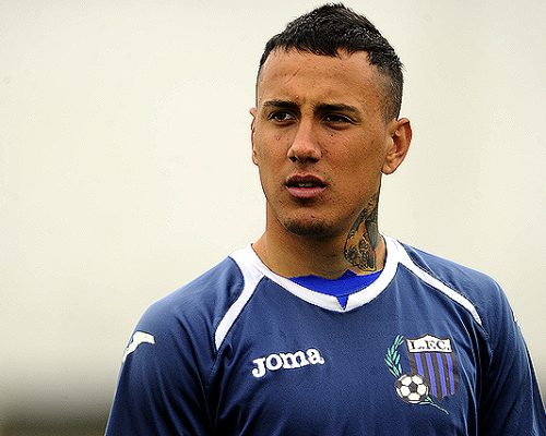 ¿Unión y Huracán se disputan un delantero uruguayo?