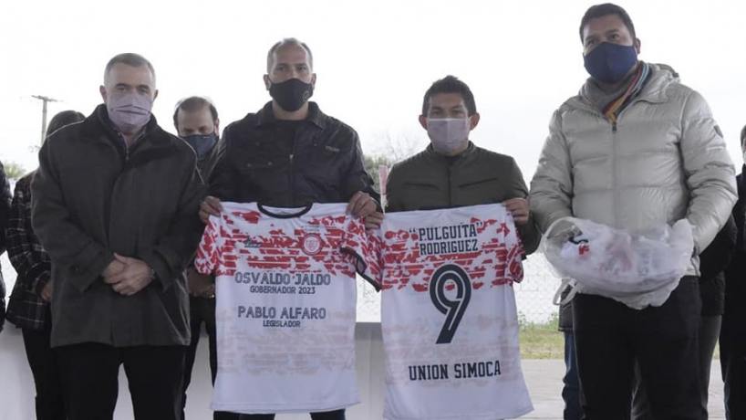 El Pulga Rodríguez está en Tucumán y lanza su propia Fundación