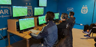 La LPF decide posponer para enero 2022 la implementación del VAR