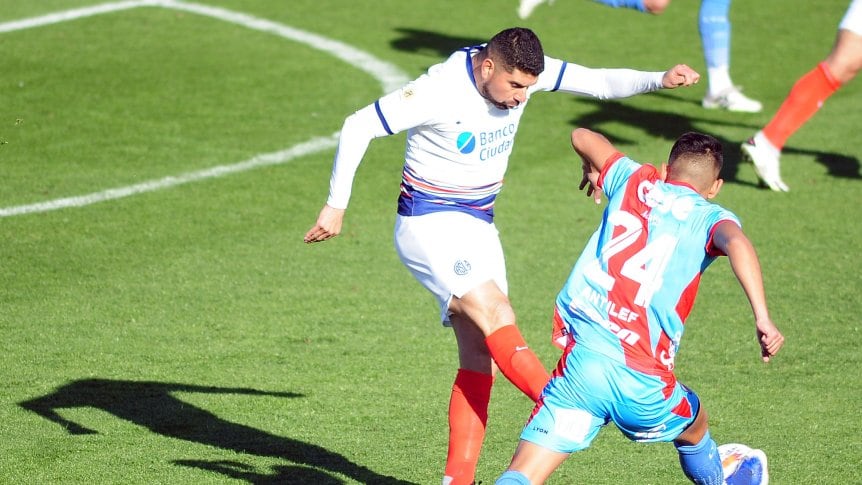 La vuelta de Paolo Montero al fútbol argentino fue con un empate