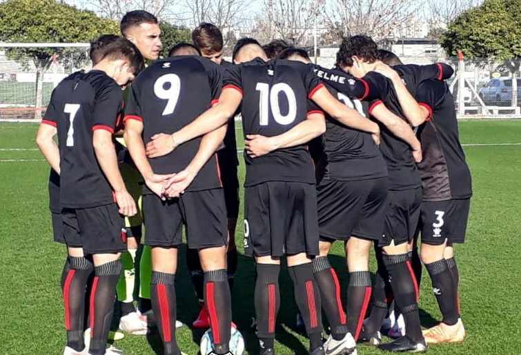 Reserva: Colón volvió a ganar en Buenos Aires frente a Huracán