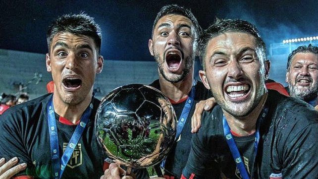 En San Lorenzo admiten interés por un jugador de Colón