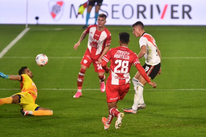 Los números muestran que la derrota de Unión ante River fue la peor del ciclo del Vasco