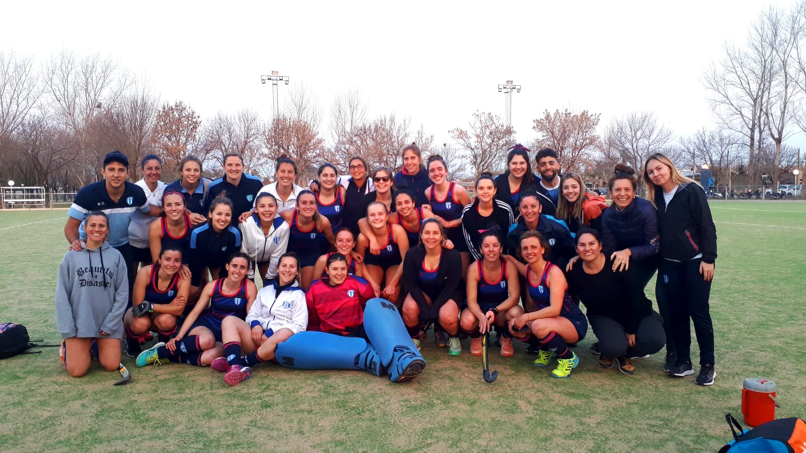 Todos los resultados de un sábado a puro hockey en la región