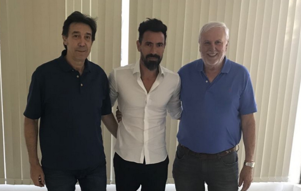 La dirigencia de Colón habló de la continuidad de Domínguez, la vuelta del público y los premios