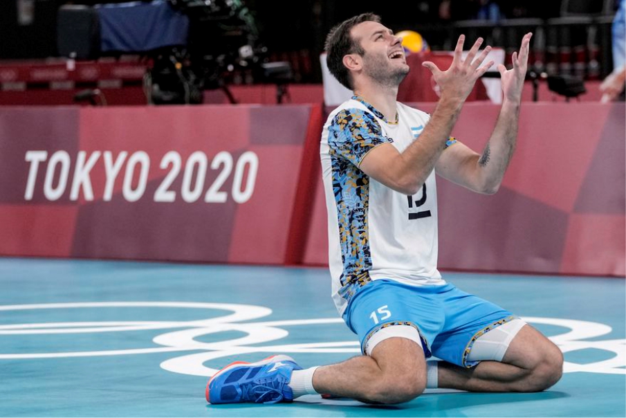 De Cecco recién está cayendo