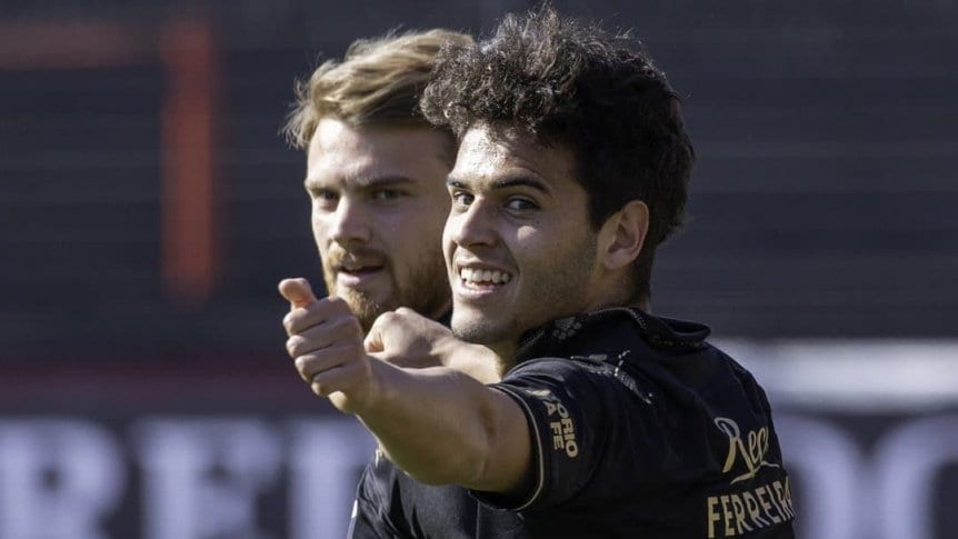 «Domínguez me apaña mucho y me dice que trate de disfrutar»