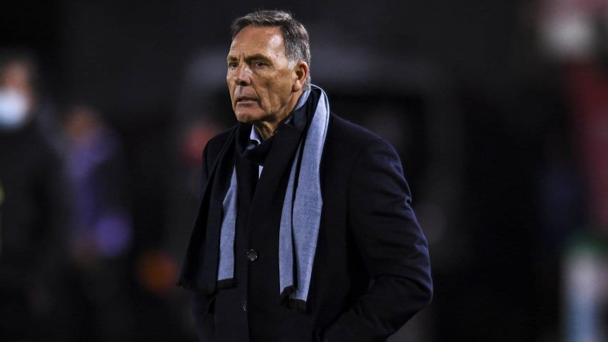 En Boca habrá una reunión clave para el futuro del técnico