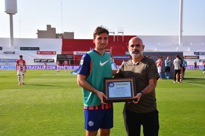 San Lorenzo, en deuda con Unión, inhabilitado para operar en el mercado