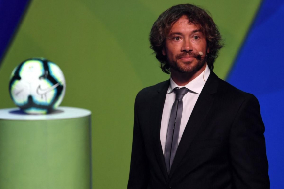 Además de Pumpido, ¿Qué otro ex jugador suena para reemplazar a Belloso en Conmebol?