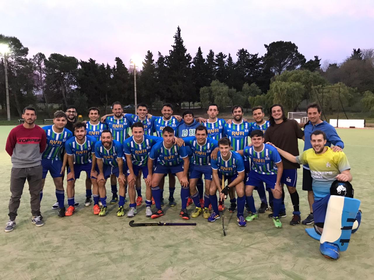 Arrancó el Torneo Dos Orillas de hockey masculino