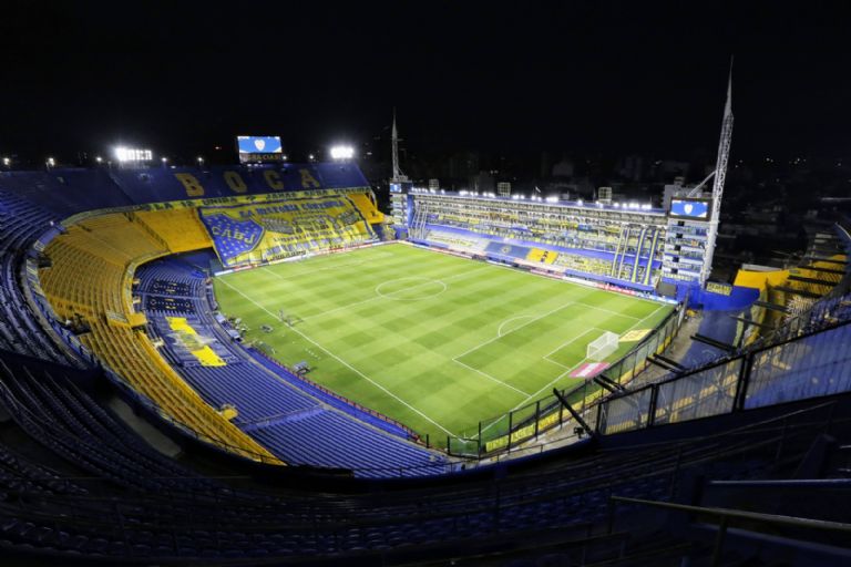 Con Lértora y sin Piovi, Colón visita a Boca en la Bombonera