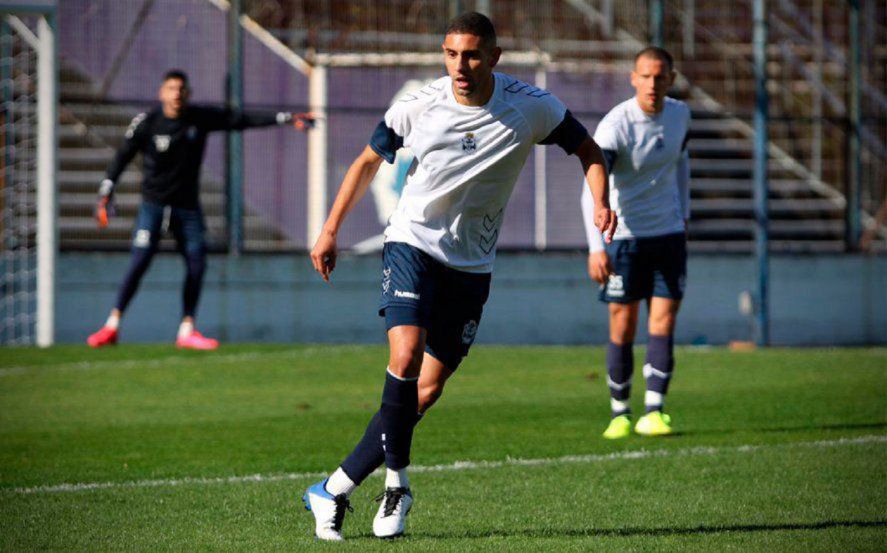 Pipo Gorosito piensa en una variante para recibir a Unión