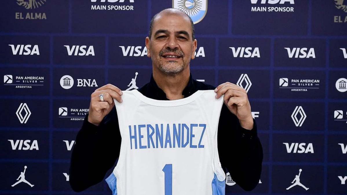 Hernández se despidió de la selección con un sentido mensaje