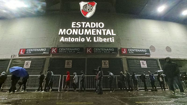 Los hinchas deben tener un certificado obligatorio para ingresar al Monumental