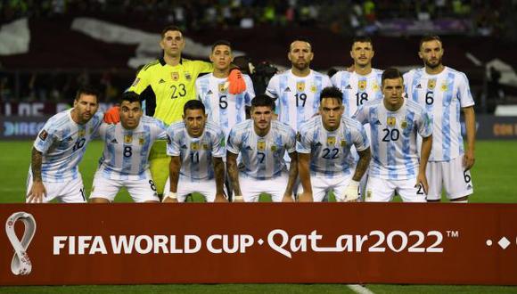 Sancionarán a dos jugadores de la Selección por «haberse ido sin permiso»