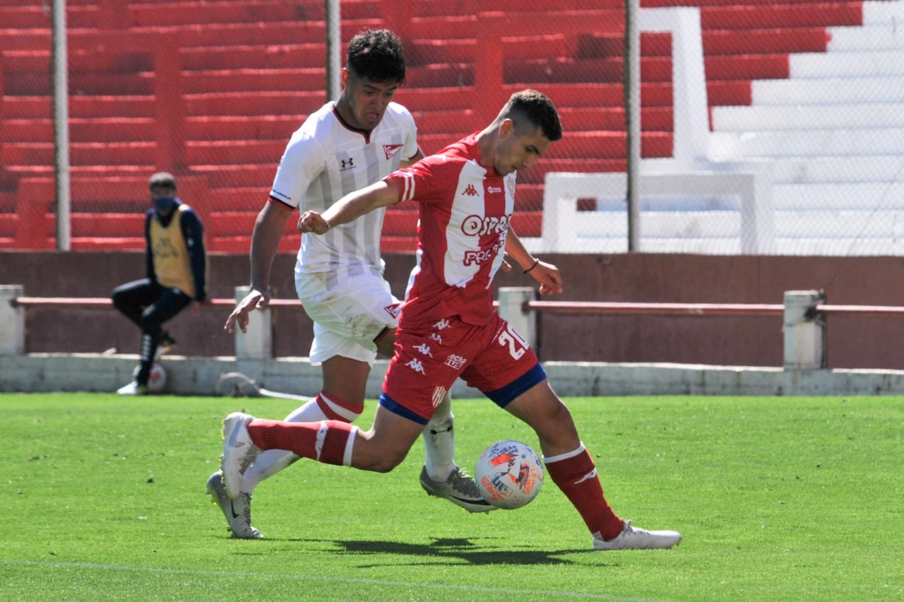 Reserva: Estudiantes aplastó al Tate en Santa Fe