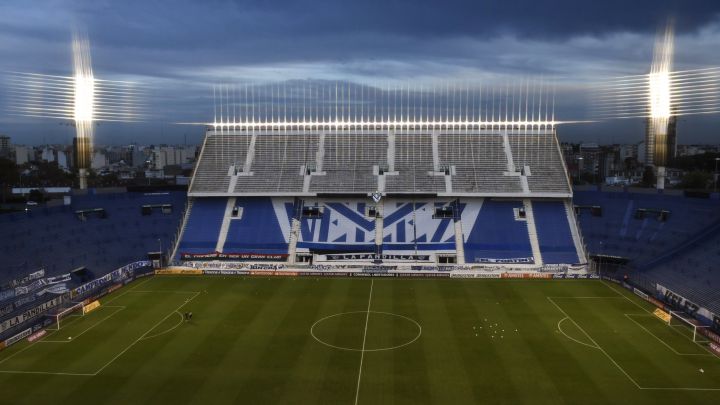 Vélez vs Unión: Cómo verlo por TV en cualquier parte del mundo y a qué hora