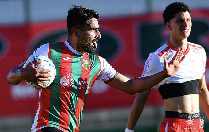 El ex Colón que volvió a jugar tras un año y medio está on fire en Uruguay