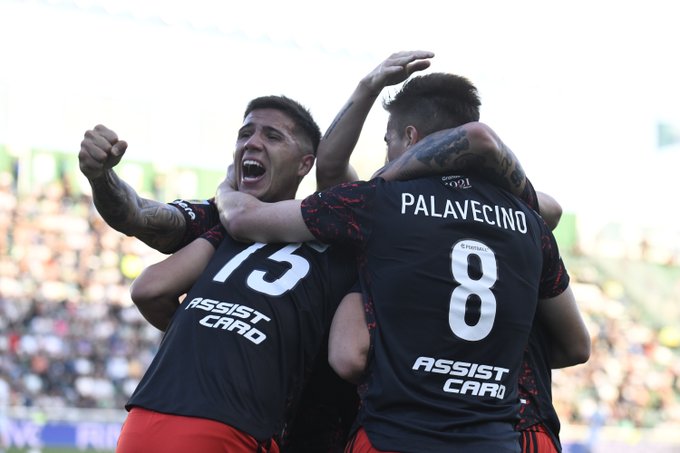El River muleto ganó en el Florencio Sola y se aferra a la cima