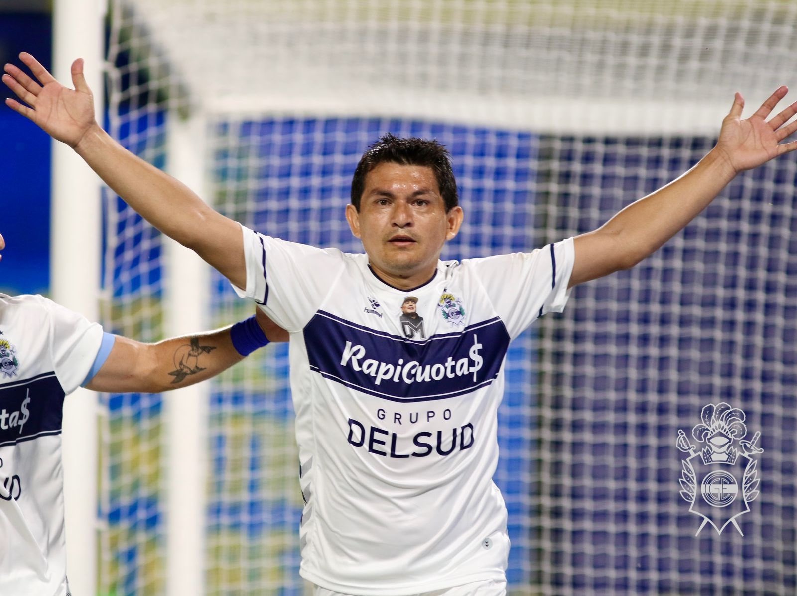 Con gol del Pulga, Gimnasia dio la nota en La Bombonera