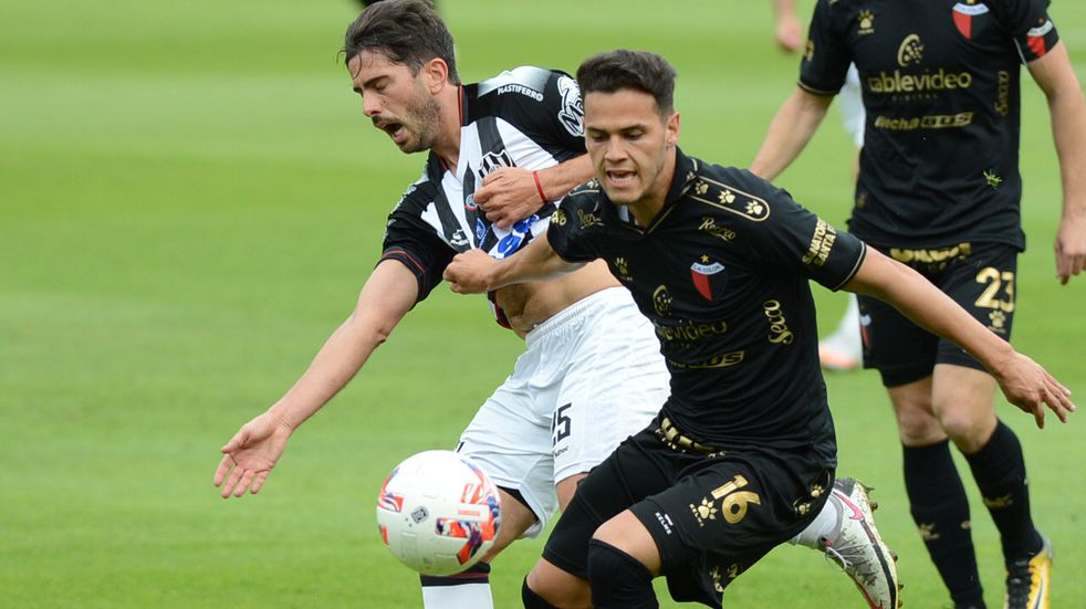 Estaba entre los concentrados y no fue ni al banco: ¿Qué pasa con Ferreira?