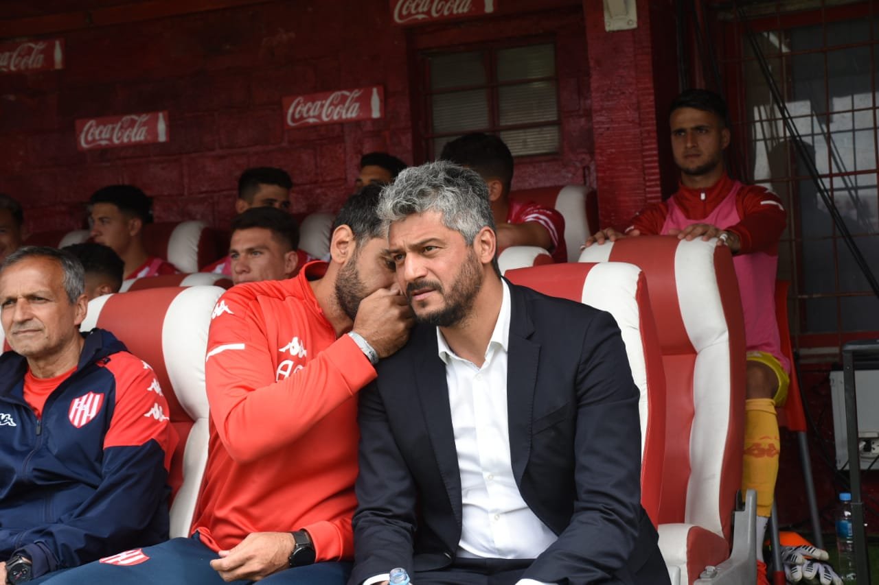 Munúa espera por los lesionados y prepara cambios para jugar en Junín