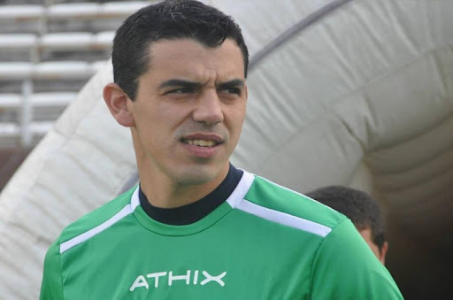 Está el árbitro para el partido entre Colón y Estudiantes