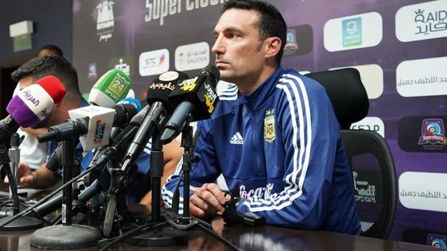 Scaloni y el equipo para recibir a Perú: «Estarán casi todo los que vienen jugando»