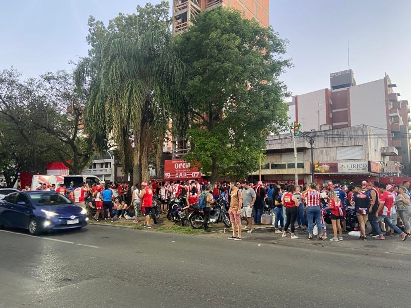 Video: ganó Unión y los hinchas volvieron a copar Bulevar pese a los incidentes