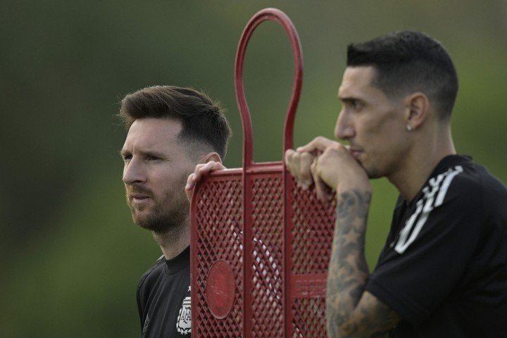 Messi entrenó con normalidad y apunta a estar ante Uruguay